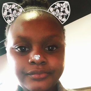 Meet your Posher, Chloe